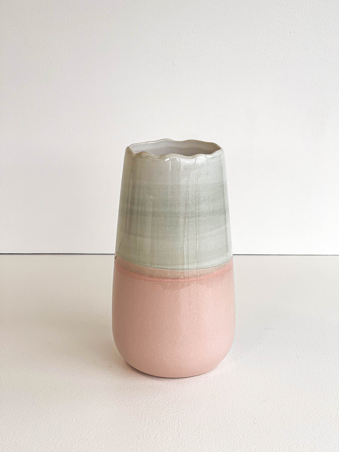 VASE ROSE ET GRIS