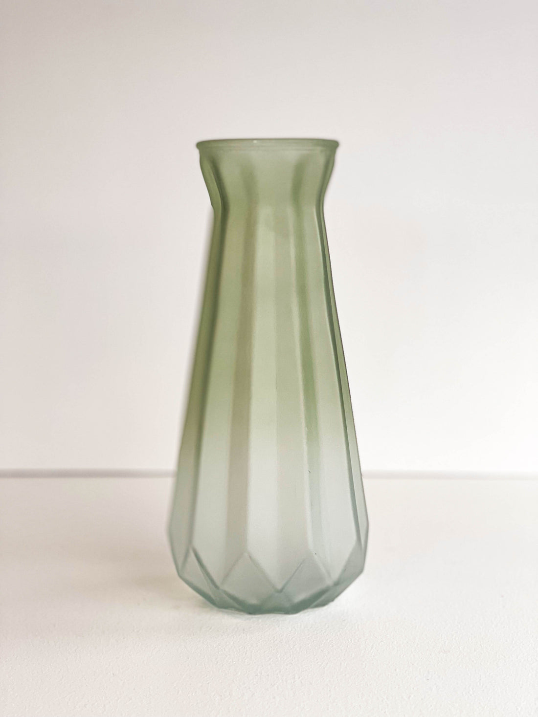 VASE STRIÉ VERT DEUX TONS