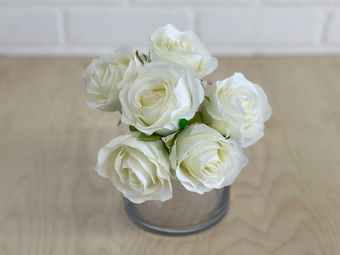 ROSES BLANCHES